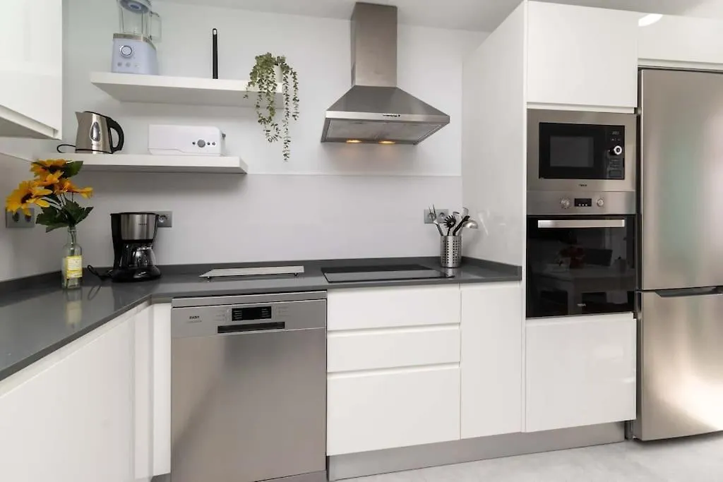 Bungalow Con Piscina Comunitaria Y Terraza Privada Chayofa