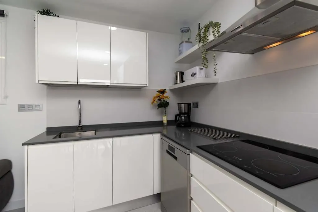 Holiday home Bungalow Con Piscina Comunitaria Y Terraza Privada Chayofa Spain
