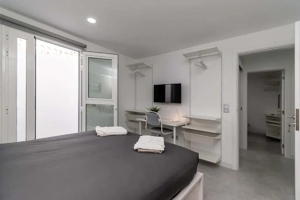 Bungalow Con Piscina Comunitaria Y Terraza Privada Chayofa 0*,  Spain