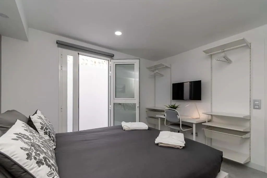 Bungalow Con Piscina Comunitaria Y Terraza Privada Chayofa